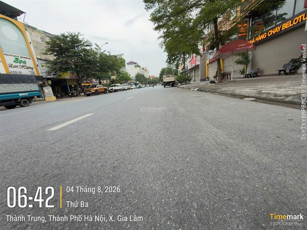 Cho thuê căn shophouse sông hồng 90m2, phố thành trung, xã gia lâm (thị trấn trâu quỳ cũ), hà nội