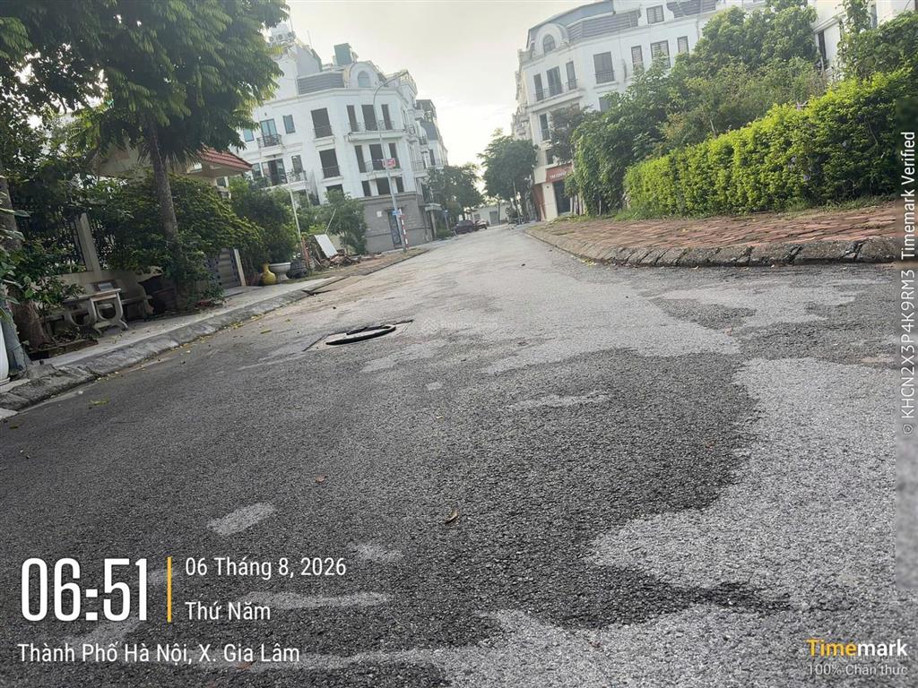 Bán mảnh đất biệt thự 247m2 view vườn hoa, đất đấu giá 31 ha, xã gia lâm (trâu quỳ cũ), hà nội