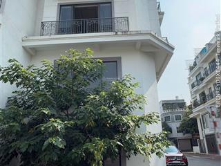 Cho thuê căn góc shophouse 254m2, phố nguyễn mậu tài, xã gia lâm (thị trấn trâu quỳ cũ), hà nội