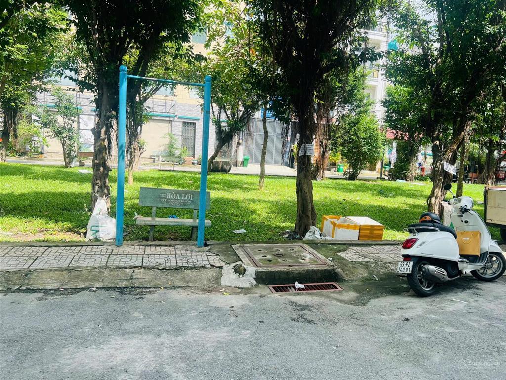 Bán nhà tô hiệu q.tân phú diện tích 4*19 giá bán 12.5tỷ đối diện công viên hẻm 7m 4tầng sân thượng