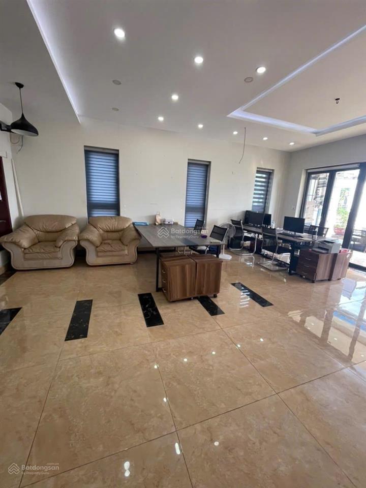 Chính chủ cho thuê tầng 8 số nhà 41 cộng 43 ngõ 119 phố hồ đắc di phường kim liên hà nội để làm vp