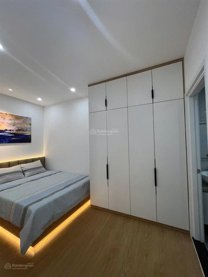 Chính chủ bán gấp căn hộ sky garden 2, phú mỹ hưng q7 giá chỉ 6,25tỷ có hợp đồng thuê 27 triệu/th