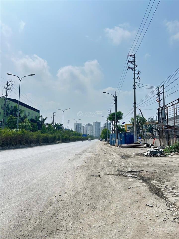Giá đầu tư, bán đất và toàn bộ kho, xưởng trên đất, mặt phố lại yên, hoài đức, 6301m2, mt 42m