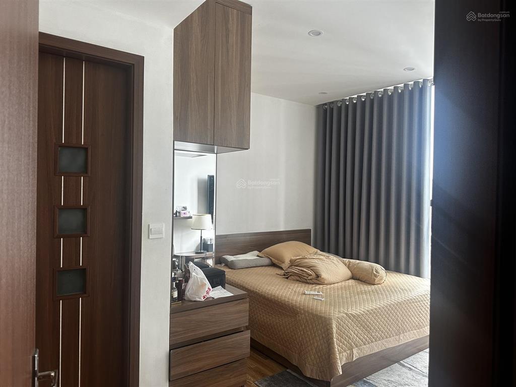 Cần bán căn góc 2pn, 2wc, 60,66m2 vinhome greenbay, full nội thất xịn, chỉ dọn đến ở, giá tốt 5,95t