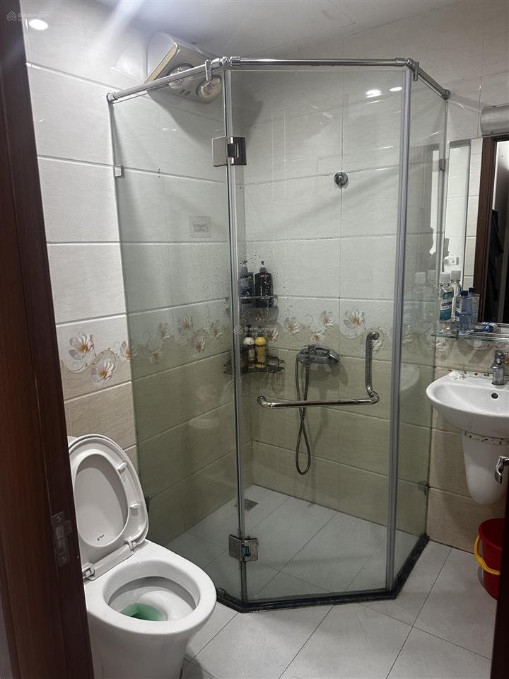 Cần bán căn góc 2pn, 2wc, 60,66m2 vinhome greenbay, full nội thất xịn, chỉ dọn đến ở, giá tốt 5,95t