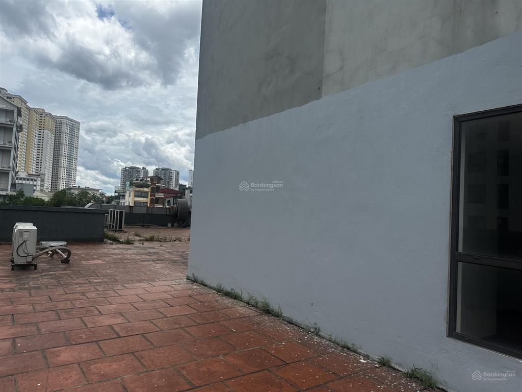 Bán cc đại kim, phố trần hòa, căn góc, 123m², 4pn  2vs  view đẹp 3 mặt thoáng, có sân chơi.