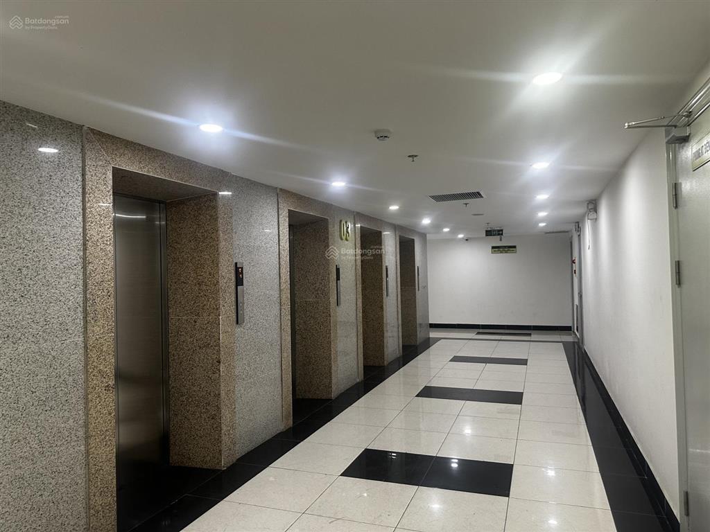 Bán cc đại kim, phố trần hòa, căn góc, 123m², 4pn  2vs  view đẹp 3 mặt thoáng, có sân chơi.