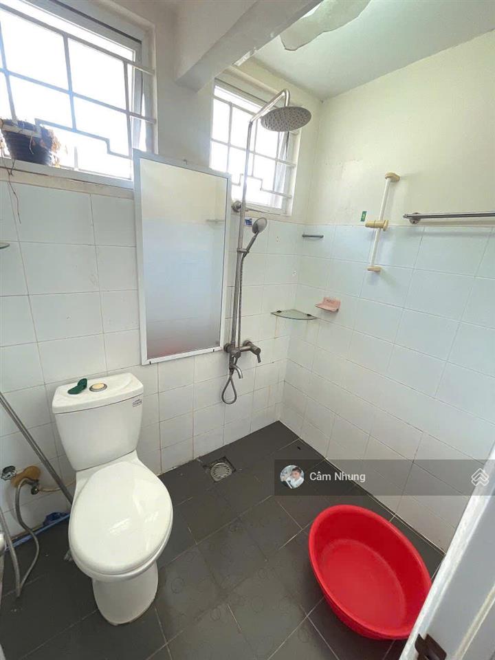 Bán nhà phố liền kề (nhà trống), mặt tiền đường 6m, dt 75m², giá 4 tỷ 5 (tl),  0908 002 ***