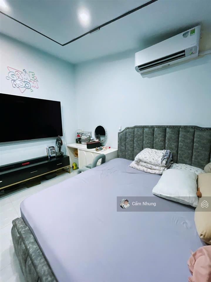 Bán gấp nhà phố liền kề vip eh4 tặng nội thất cao cấp, dt 75m2, giá 5ty1,   0908 002 ***