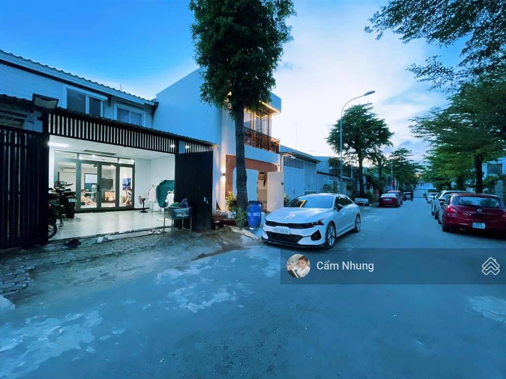 Bán gấp nhà phố liền kề vip eh4 tặng nội thất cao cấp, dt 75m2, giá 5ty1,   0908 002 ***