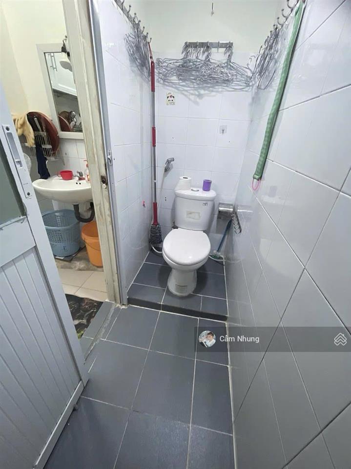 Cho thuê shophouse, dt 35m2, giá 5tr/tháng mặt tiền khu kinh doanh,  0908 002 *** nhung