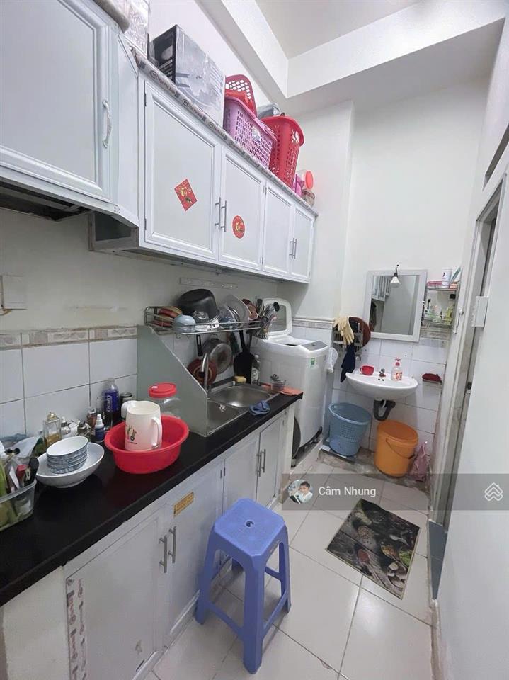 Cho thuê shophouse, dt 35m2, giá 5tr/tháng mặt tiền khu kinh doanh,  0908 002 *** nhung