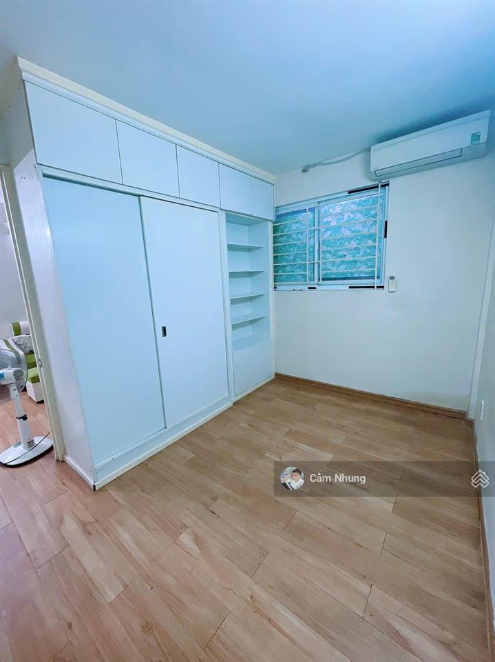 Block mới  tầng 2  chạm tay chỉ 1 tỷ 2 bank cho vay 700 triệu, shr tại nhà,  0908 002 ***