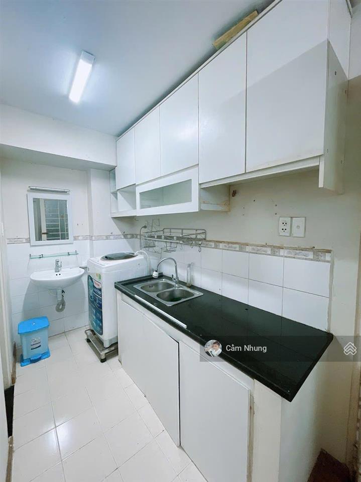 Block mới  tầng 2  chạm tay chỉ 1 tỷ 2 bank cho vay 700 triệu, shr tại nhà,  0908 002 ***