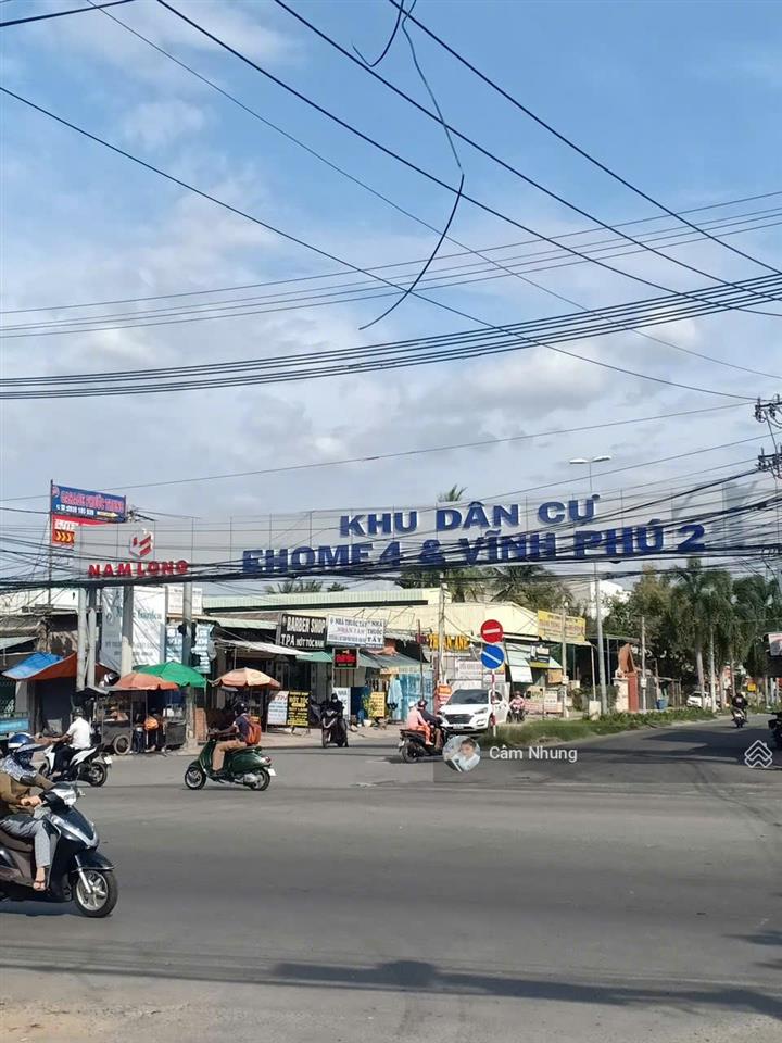Căn hộ ehome 4 cao cấp, block mới, tầng 3, dt 40,3m2, giá 1tỷ250,  0908 002 ***