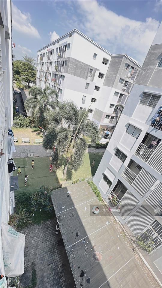 Cho thuê căn hộ có nội thất  block c2 tầng 3, giá 4tr/1tháng,  0908 002 ***