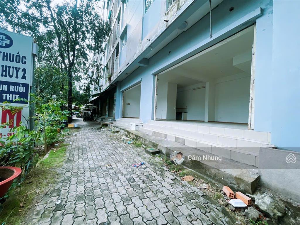 Bán shophouse ehome 4 mặt tiền đường vp41, dt 71m2, giá 3 tỷ 1,  0908 002 *** gặp nhung