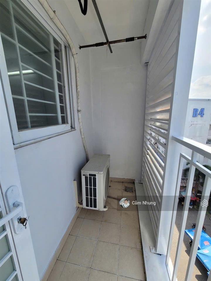 Cho thuê căn hộ ehome 4 block c1 new 100%  nội thất cơ bản  giá 4tr/1 tháng,  0908 002 ***