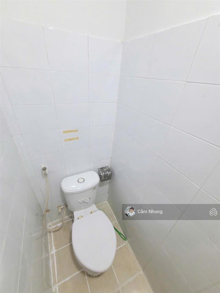 Cho thuê căn hộ ehome 4 block c1 new 100%  nội thất cơ bản  giá 4tr/1 tháng,  0908 002 ***