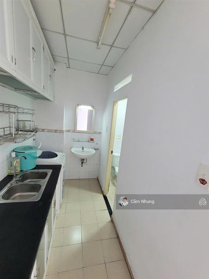 Cho thuê căn hộ ehome 4 block c1 new 100%  nội thất cơ bản  giá 4tr/1 tháng,  0908 002 ***