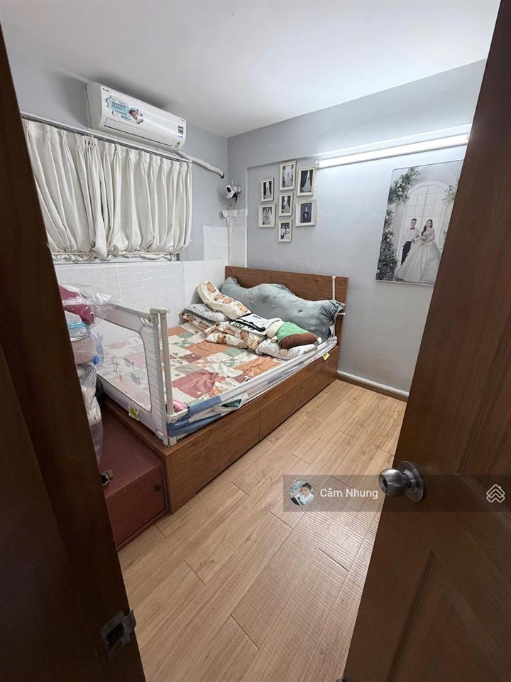 Bán ngay căn ehome4  tầng 2  block mới b4  giá 1tỷ220 shr,  0908 002 ***(nhung) gấp