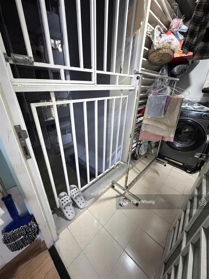 Bán ngay căn ehome4  tầng 2  block mới b4  giá 1tỷ220 shr,  0908 002 ***(nhung) gấp