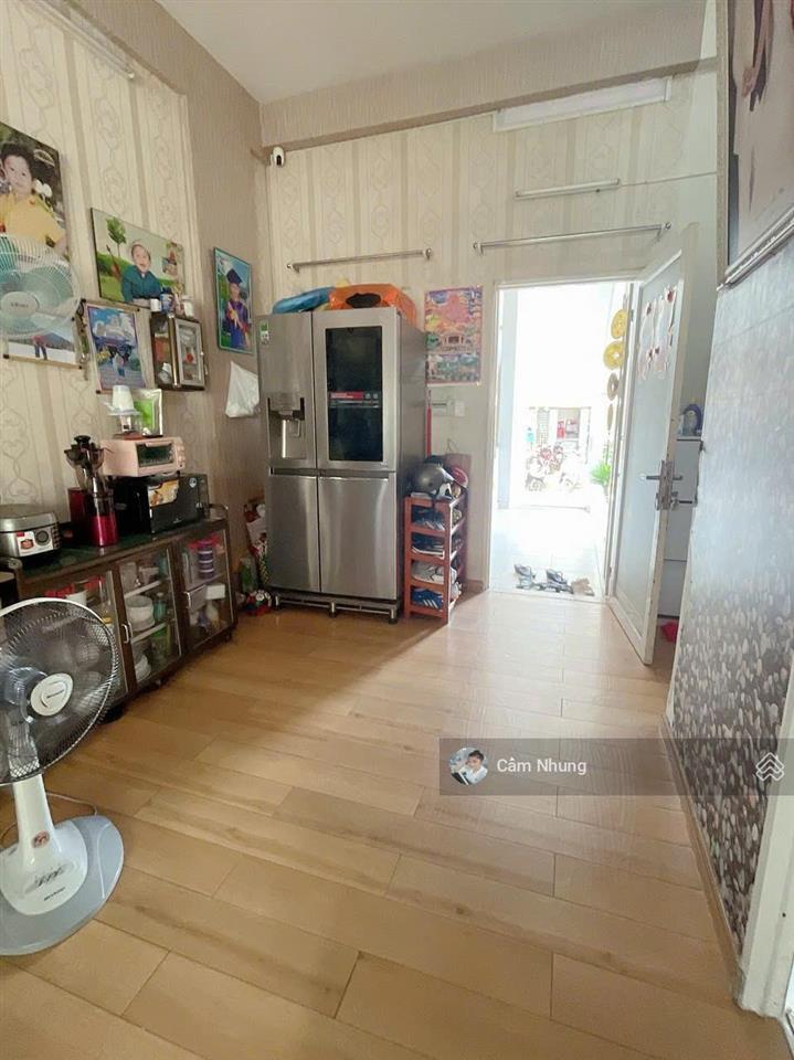 Cho thuê căn trệt, ngay góc 41m² tháng mát, giá 4tr/tháng, ở ngay,  0908 002 ***