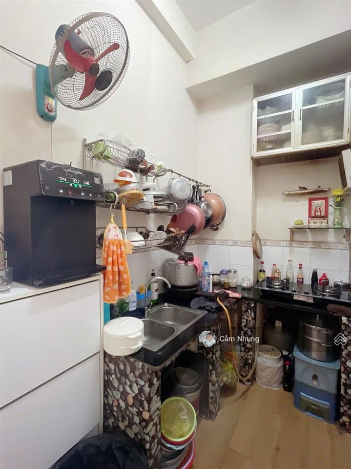 Cho thuê căn trệt, ngay góc 41m² tháng mát, giá 4tr/tháng, ở ngay,  0908 002 ***