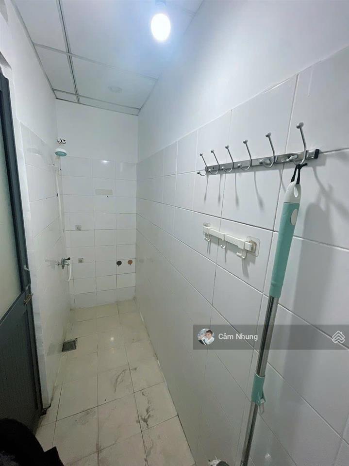 Cho thuê căn trệt một trong số ít tại ehome4, có sẵn 2pn, giá 4tr/tháng,  0908 002 ***