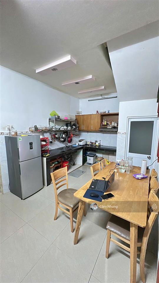 Cho thuê nhà nguyên căn 100m2 full nội thất  dt 100m2, giá 8tr5/1tháng,   0908 002 ***