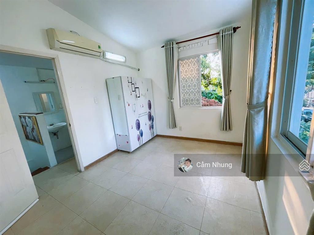 Cho thuê căn góc nhà phố liền kề  86m²  giá 7tr/1 tháng,   0908 002 ***