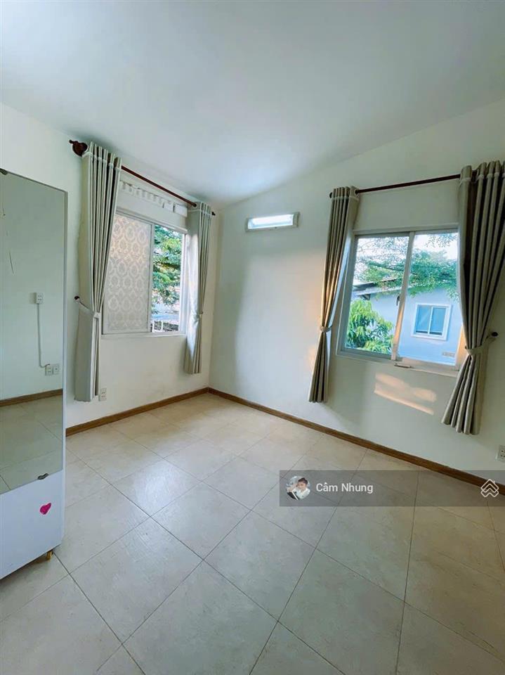 Cho thuê căn góc nhà phố liền kề  86m²  giá 7tr/1 tháng,   0908 002 ***
