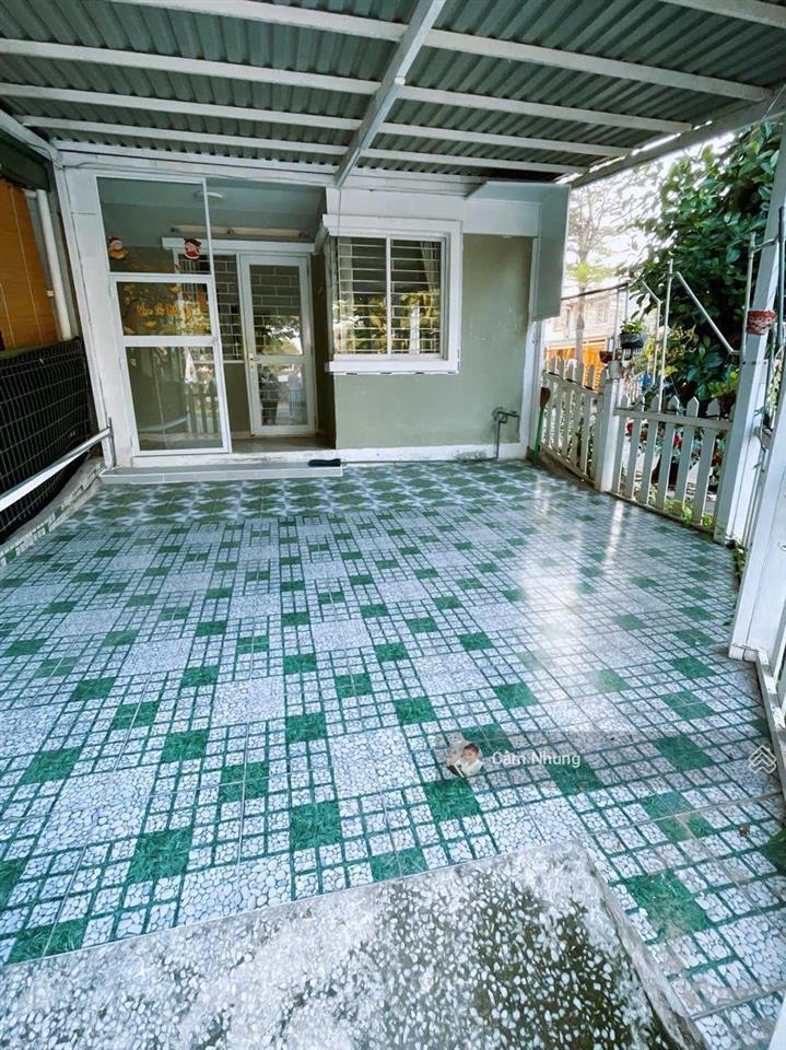 Cho thuê căn góc nhà phố liền kề  86m²  giá 7tr/1 tháng,   0908 002 ***