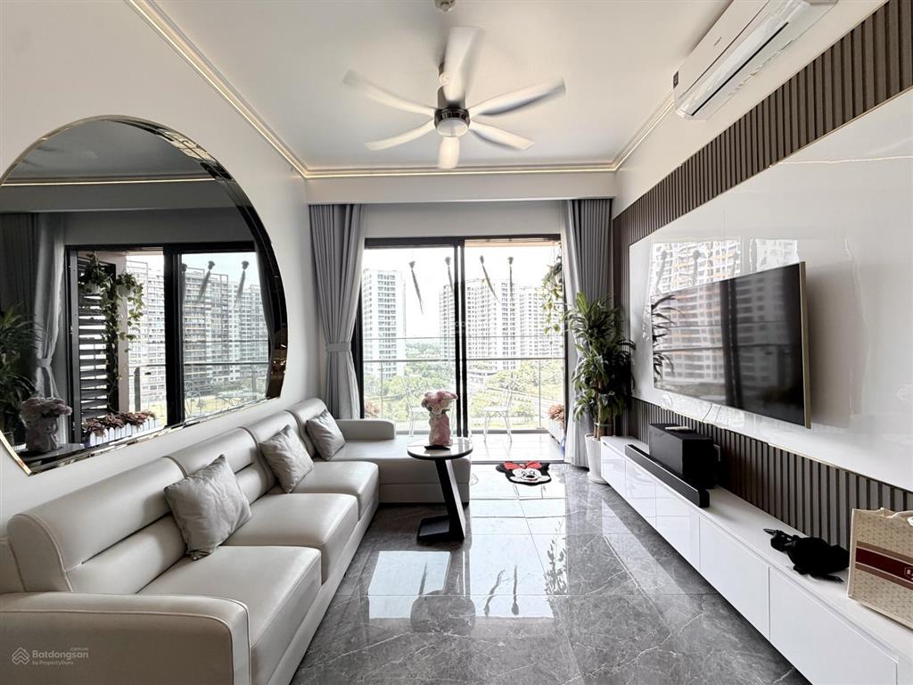 Cần bán căn 2pn2wc 85m2 full nội thất toà panorama chung cư mizuki park