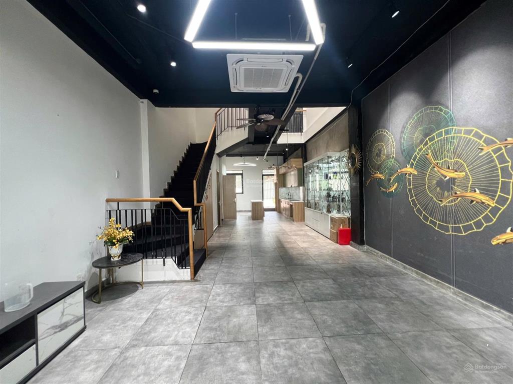 Bán nhà phố valora mizuki park gần full nội thất giá 10 tỷ sổ hồng riêng