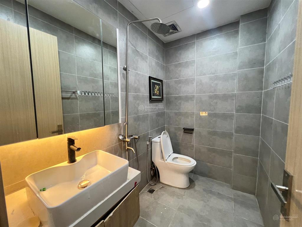 Bán nhà phố valora mizuki park gần full nội thất giá 10 tỷ sổ hồng riêng