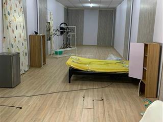 19 tỷ.quá tốt..góc 2mt nguyễn thị thập, q7 dt 4,6x34m,đường kinh doanh bậc nhất