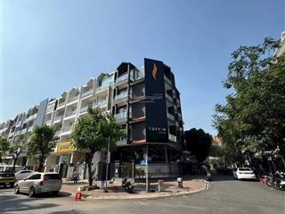 Bán nhà góc 2mt đường hoàng trọng mậu,kdc him lam,phường tân hưng,q7,trục chính sang quận 1 và 4