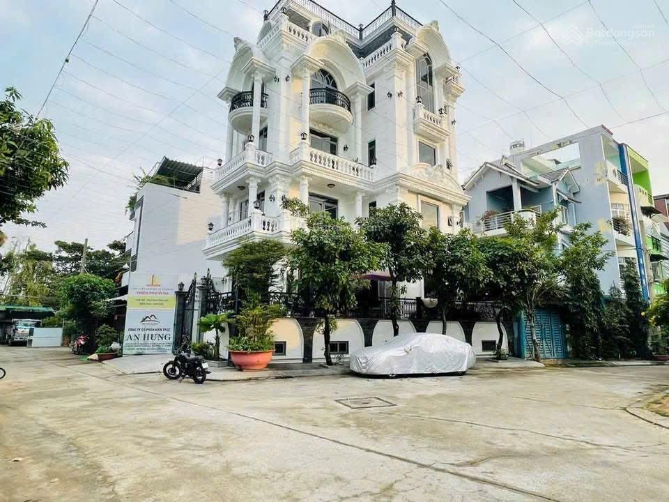 Giảm 10 tỷ..biệt thự đẹp góc 2mt ngay lotte mart quận 7