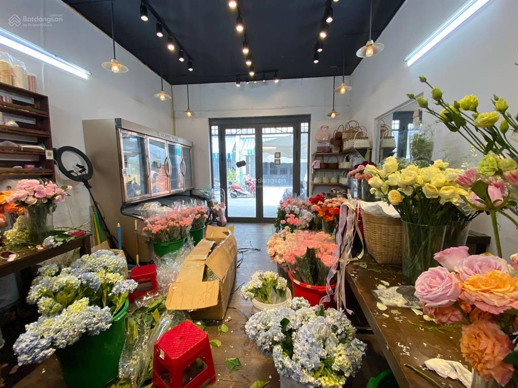 Cho thuê nhà mặt tiền  an thượng 12  phố tây an thượng