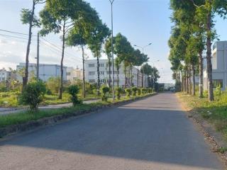 Nền 110m2 lộ giới 24m tại khu công nghiệp bình minh (ngay cầu cần thơ) giá 1,65 tỷ