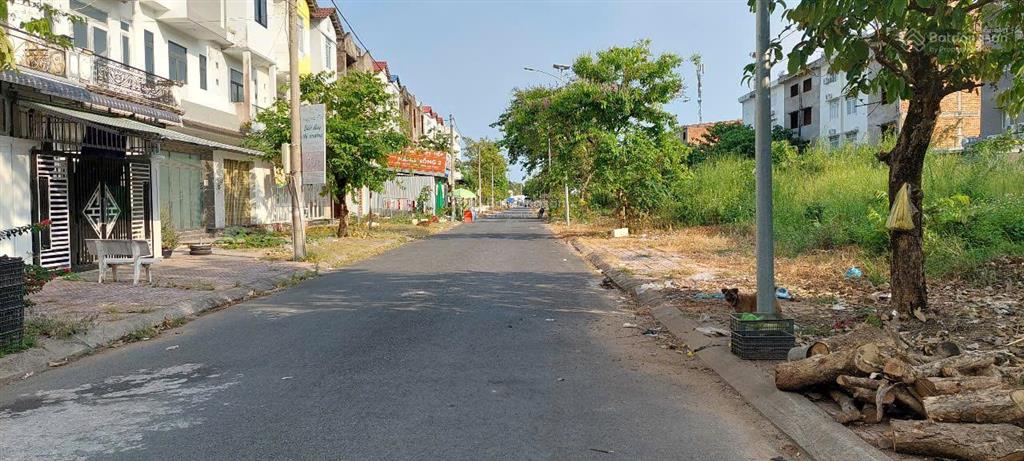 Nền 95m2 thổ cư tại kcn bình minh (ngay cầu cần thơ) lộ giới 14m giá 1 tỷ 250