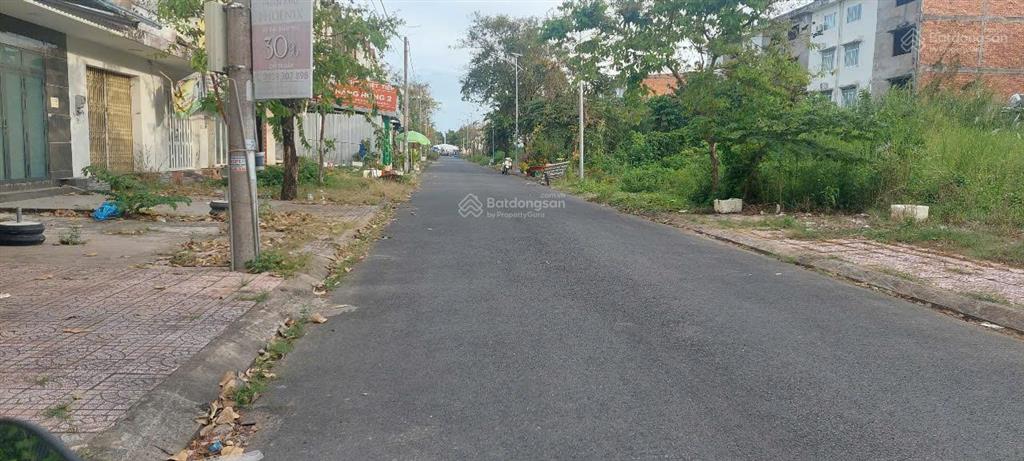 Nền 95m2 thổ cư tại kcn bình minh (ngay cầu cần thơ) lộ giới 14m giá 1 tỷ 250
