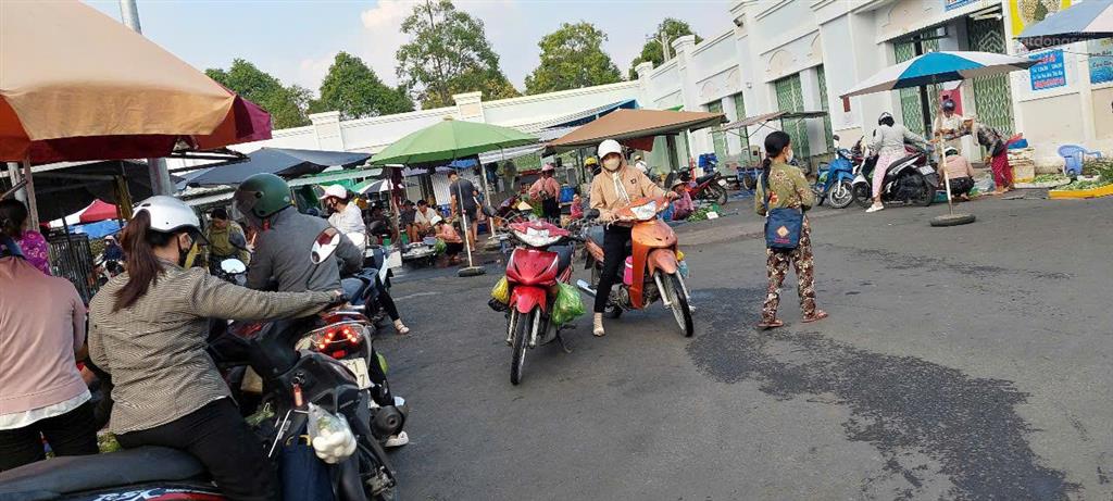 Nền 95m2 lộ nhựa đường cổng chợ khu công nghiệp bình minh (ngay cầu cần thơ) giá 1 tỷ 299