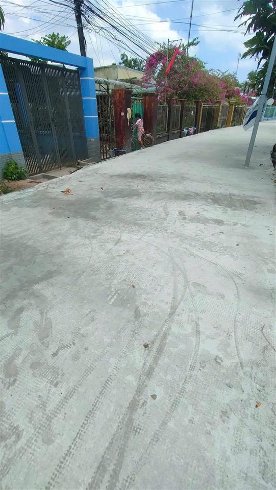 Nhà vườn (đất 655m2) view sông bà vèn cái răng, cách đại học tây đô 2km giá 3 tỷ 100