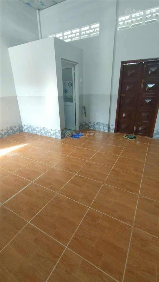 Nhà vườn (đất 655m2) view sông bà vèn cái răng, cách đại học tây đô 2km giá 3 tỷ 100