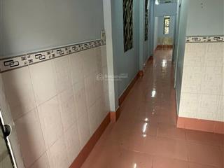 Nhà cấp 4 61 m2 tại kdc ao sen gần cầu vượt bình minh (cách cầu cần thơ 2km) giá 1,1 tỷ