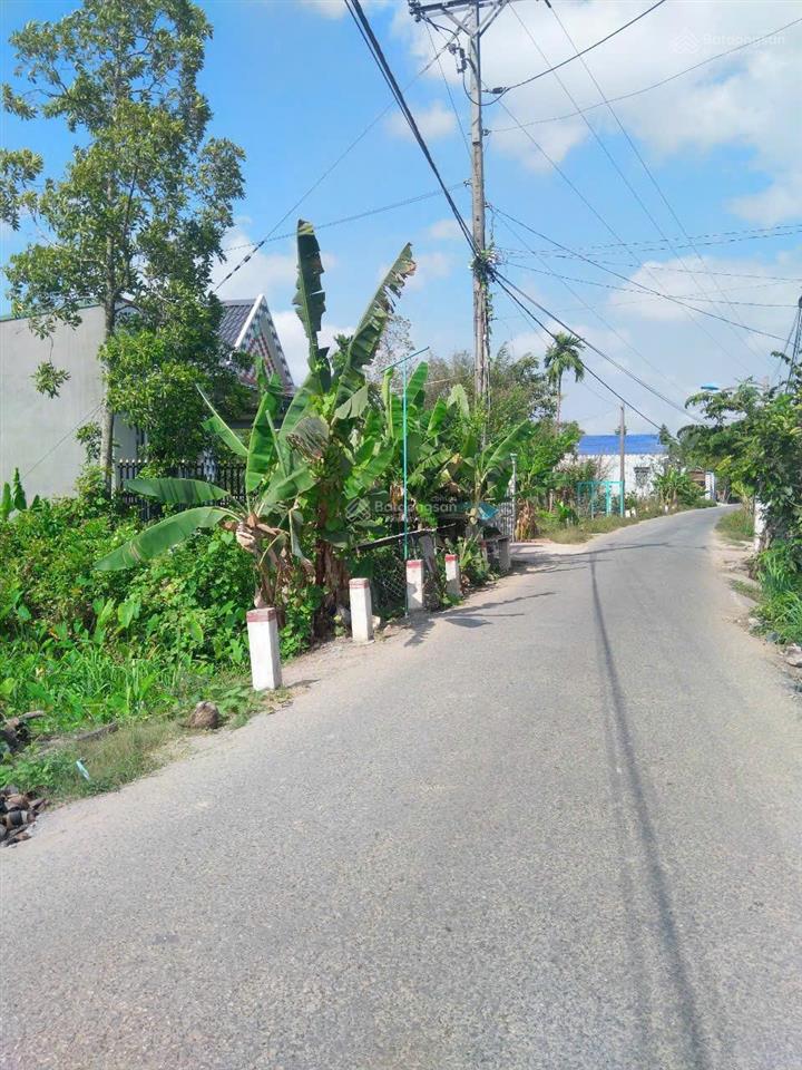 Đất 442,6 m2 ven sông và lộ nhựa cách cầu cần thơ tầm 3km giá 1 tỷ 800