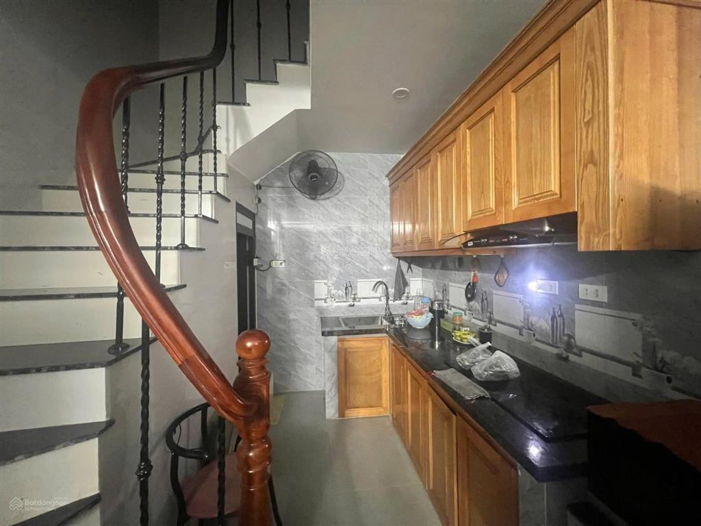 Xã đàn nhà riêng 23m dân xây 5 tầng, 3 ngủ, 4wc sổ riêng ngõ nông, gần phố chỉ hơn 4 tỉ