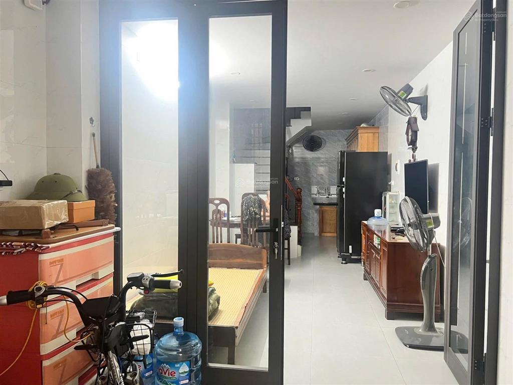 Xã đàn nhà riêng 23m dân xây 5 tầng, 3 ngủ, 4wc sổ riêng ngõ nông, gần phố chỉ hơn 4 tỉ